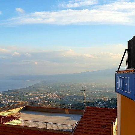 Hotel Panorama Di Sicilia Castelmola Eksteriør billede