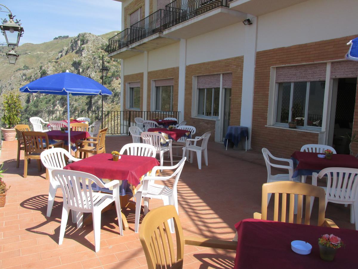 Hotel Panorama Di Sicilia Castelmola Eksteriør billede